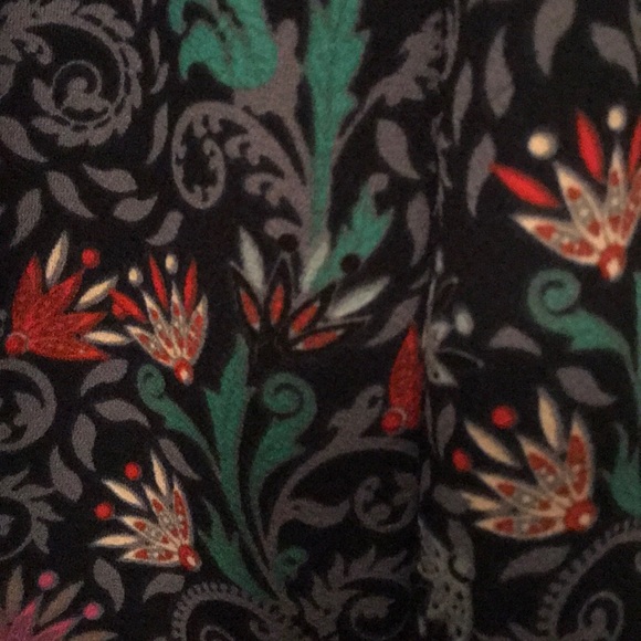 Lularoe Cassie - Picture 2 of 3